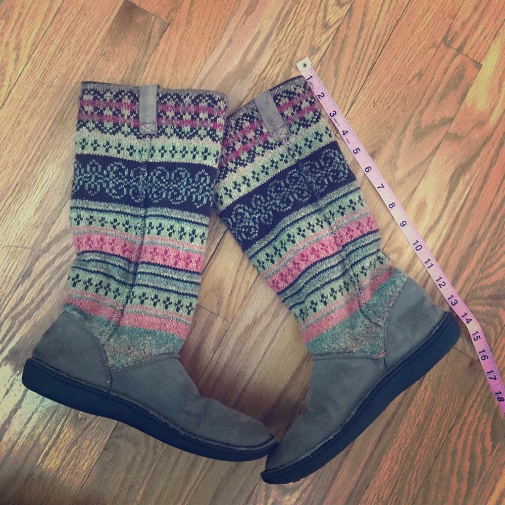 Women’s Keen Boots Suede Soft Navajo Print Sz 8